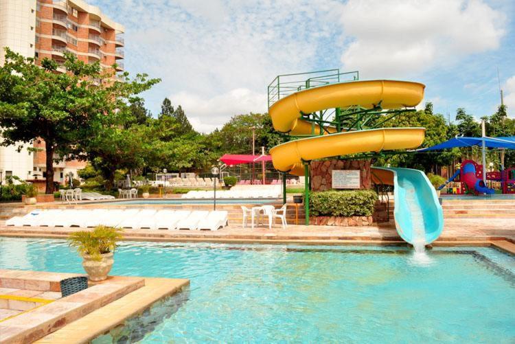 Imperio Romano - Splash E Acqua Park Aparthotel Калдас Новас Екстериор снимка